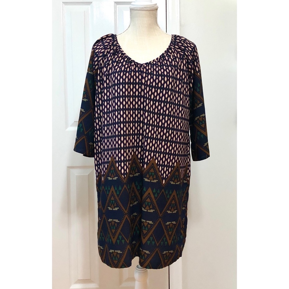 🌸3/$30🌸 Mitto to the World Long Sleeve Tunic